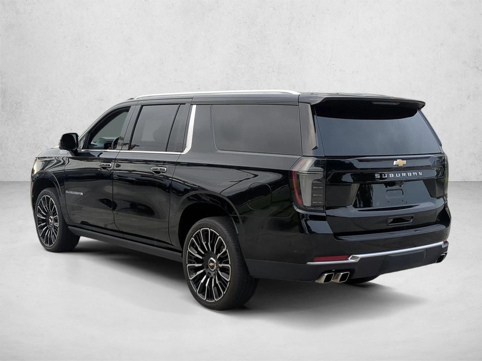 2025 Chevrolet Suburban Base