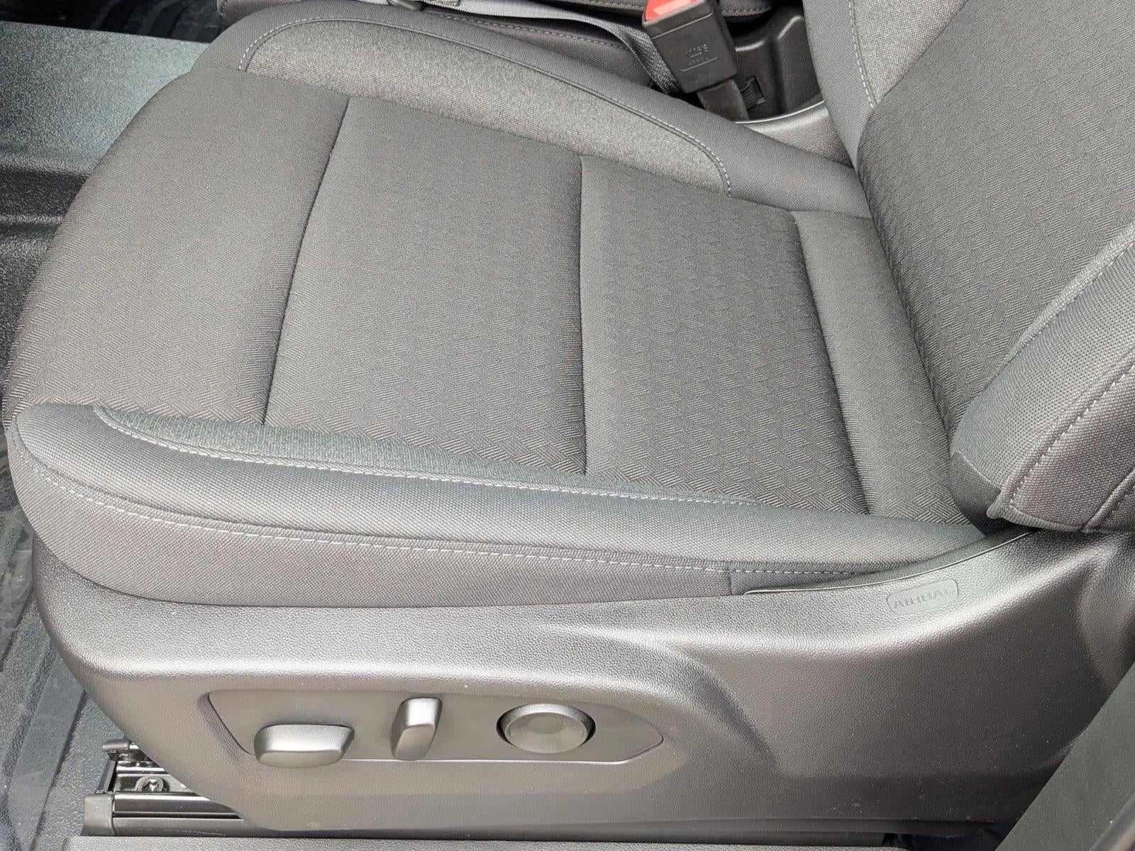 2025 Chevrolet Silverado 1500 Base