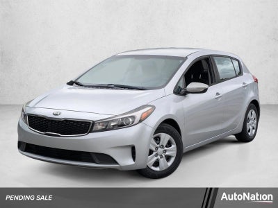 2017 Kia Forte5 LX