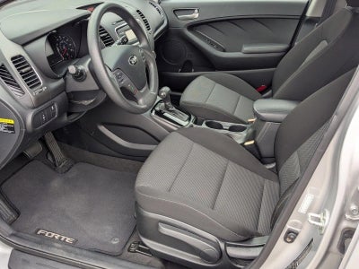 2017 Kia Forte5 LX