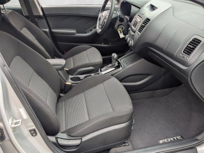 2017 Kia Forte5 LX
