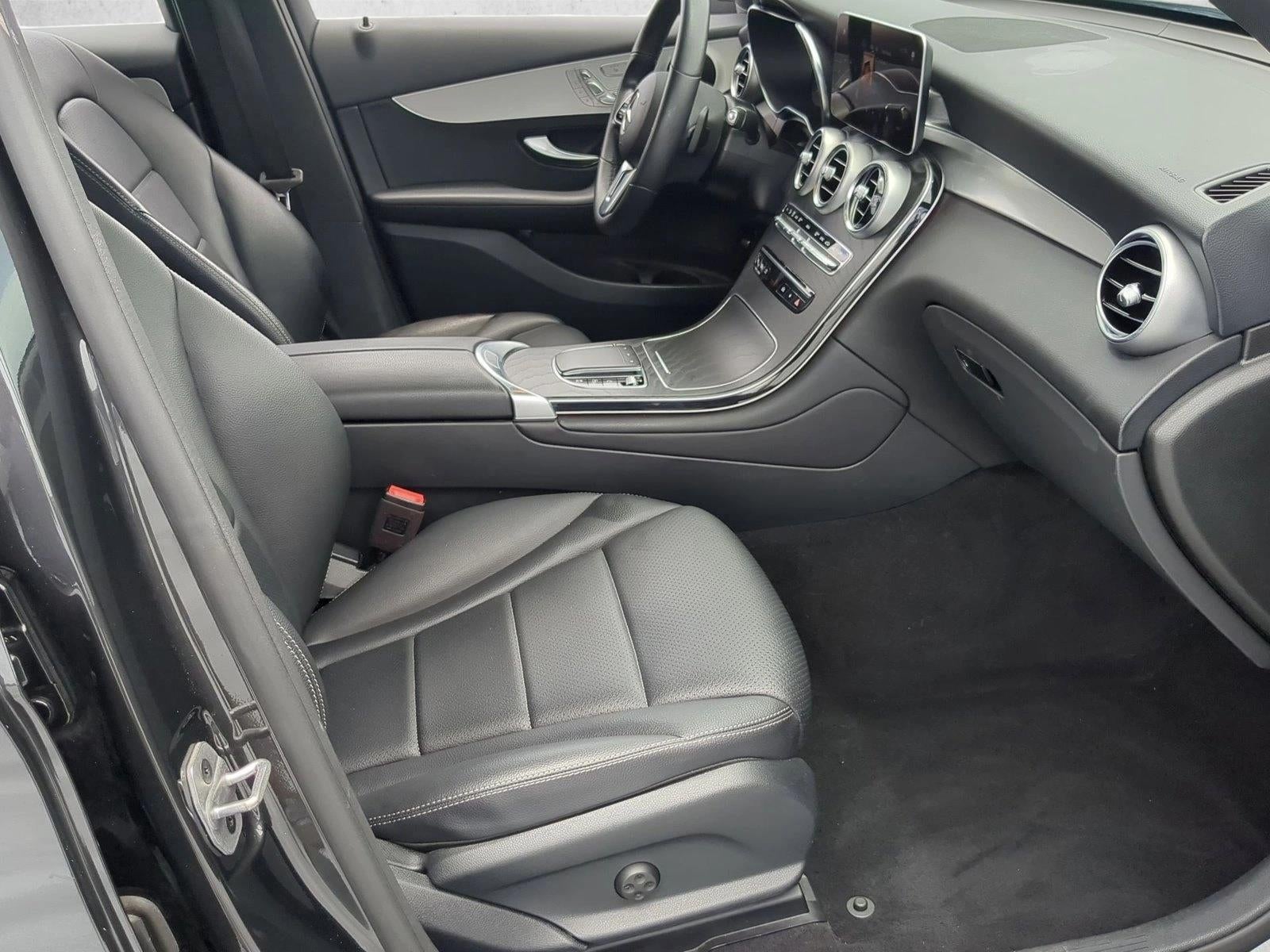 2022 Mercedes-Benz GLC 300 SUV