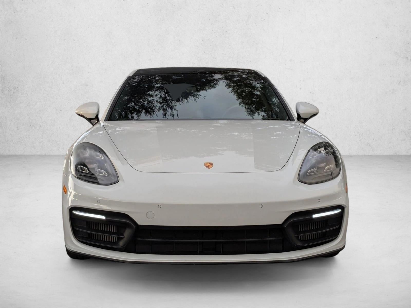 2022 Porsche Panamera Base