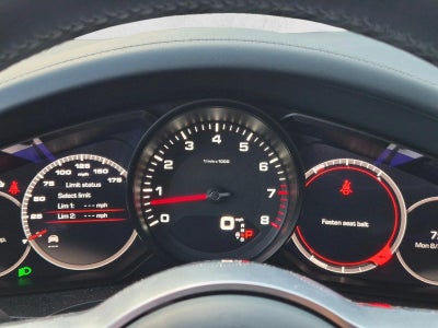 2020 Porsche Cayenne Coupe Base