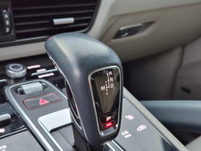 2020 Porsche Cayenne Coupe Base