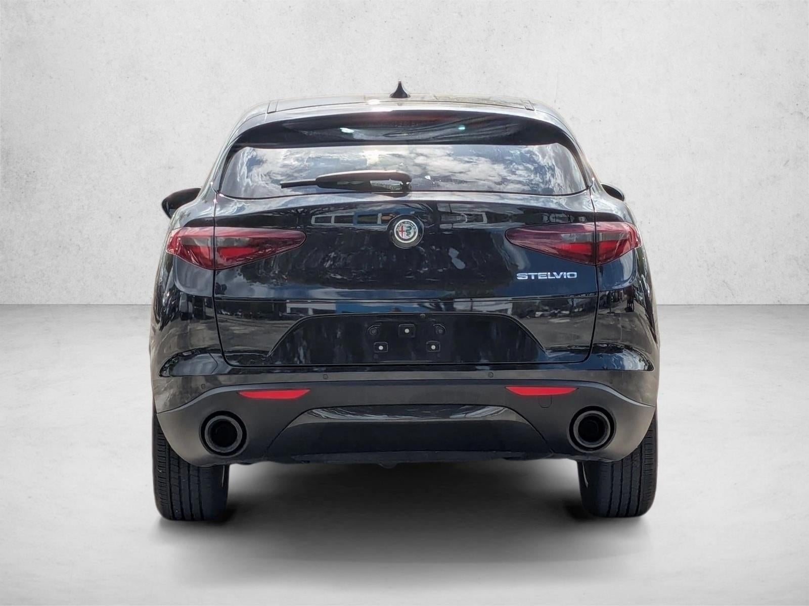 2023 Alfa Romeo Stelvio Sprint