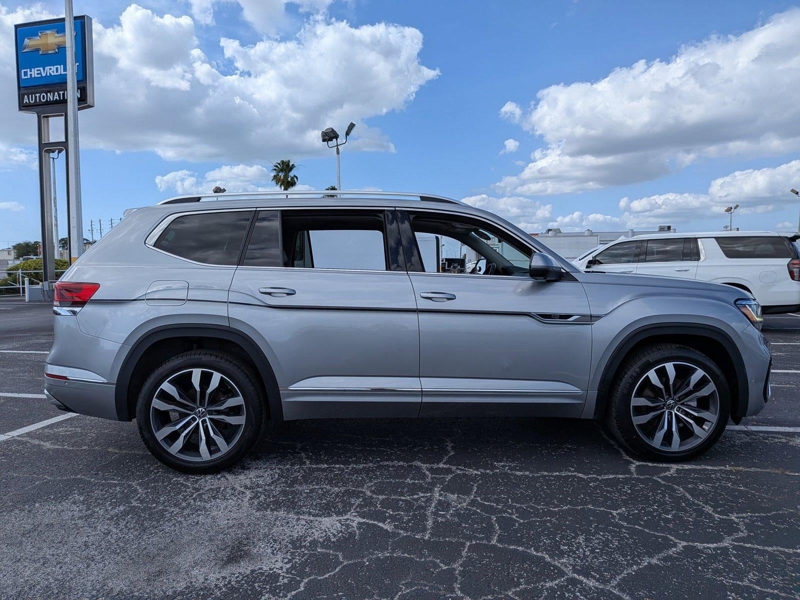 2023 Volkswagen Atlas 3.6L V6 SEL Premium R-Line