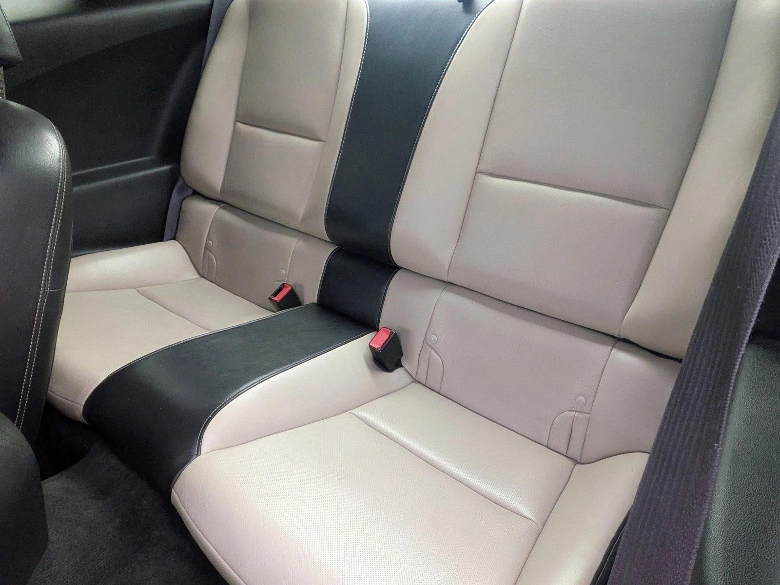 2011 Chevrolet Camaro 2LT