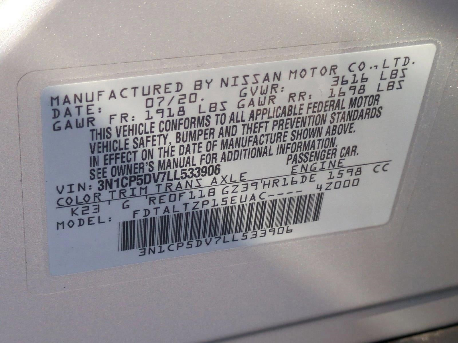 2020 Nissan Kicks SR
