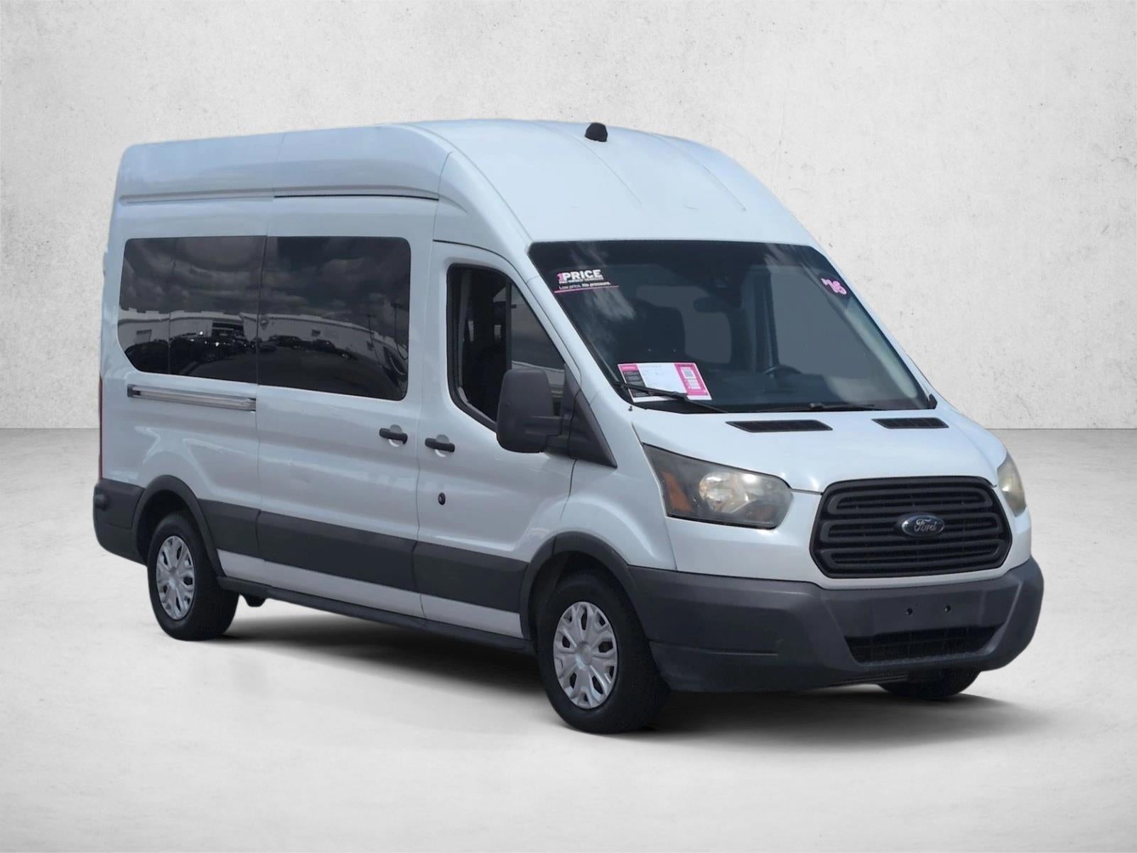 2015 Ford Transit Wagon XL