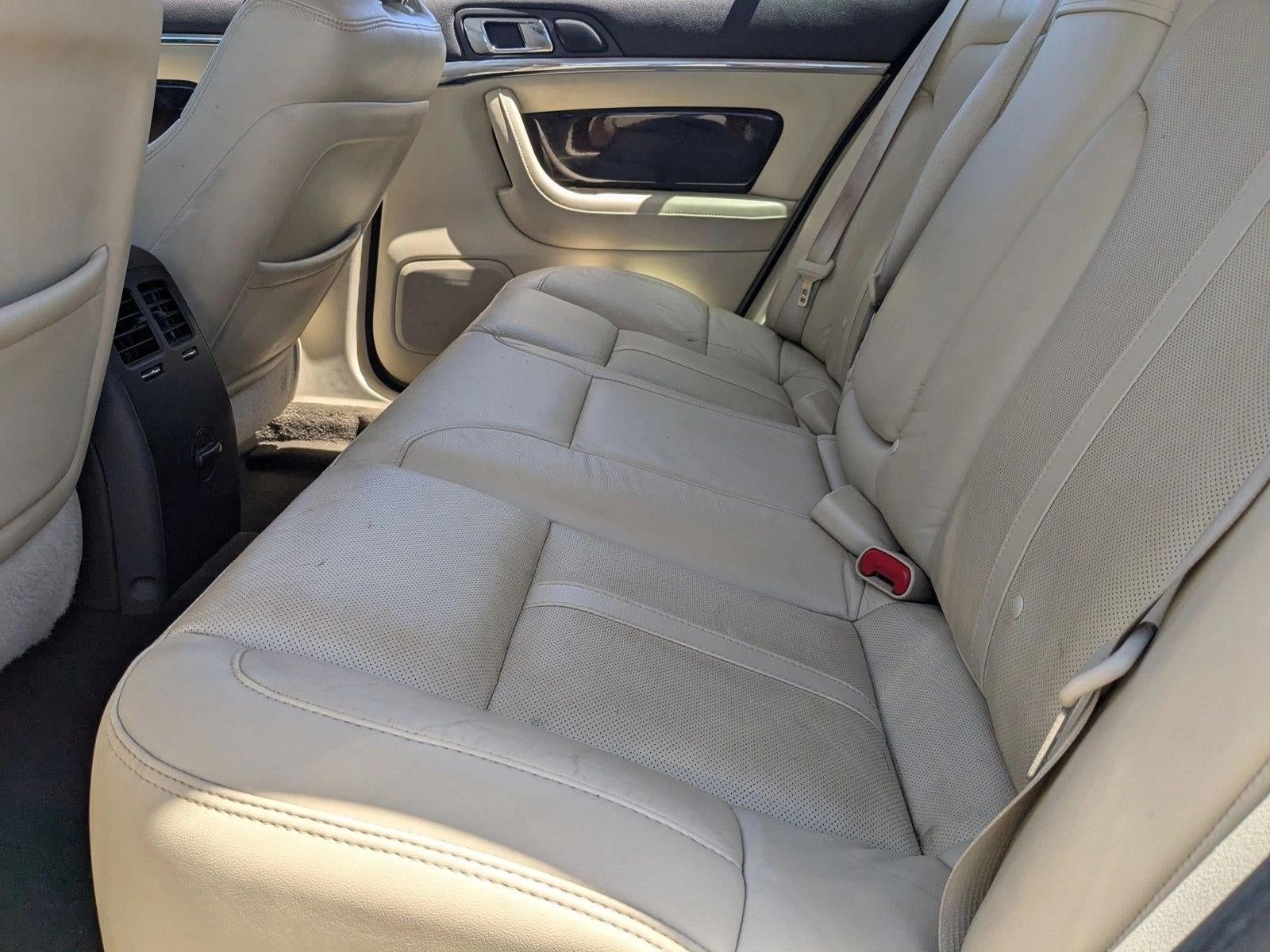 2015 Lincoln MKS Base