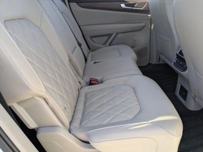 2025 Volkswagen Atlas 2.0T SEL Premium R-Line