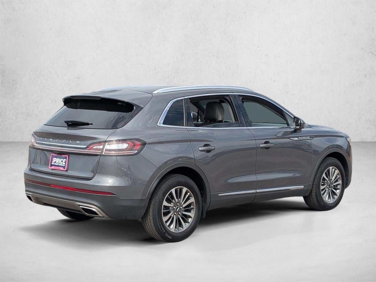 2021 Lincoln Nautilus Reserve