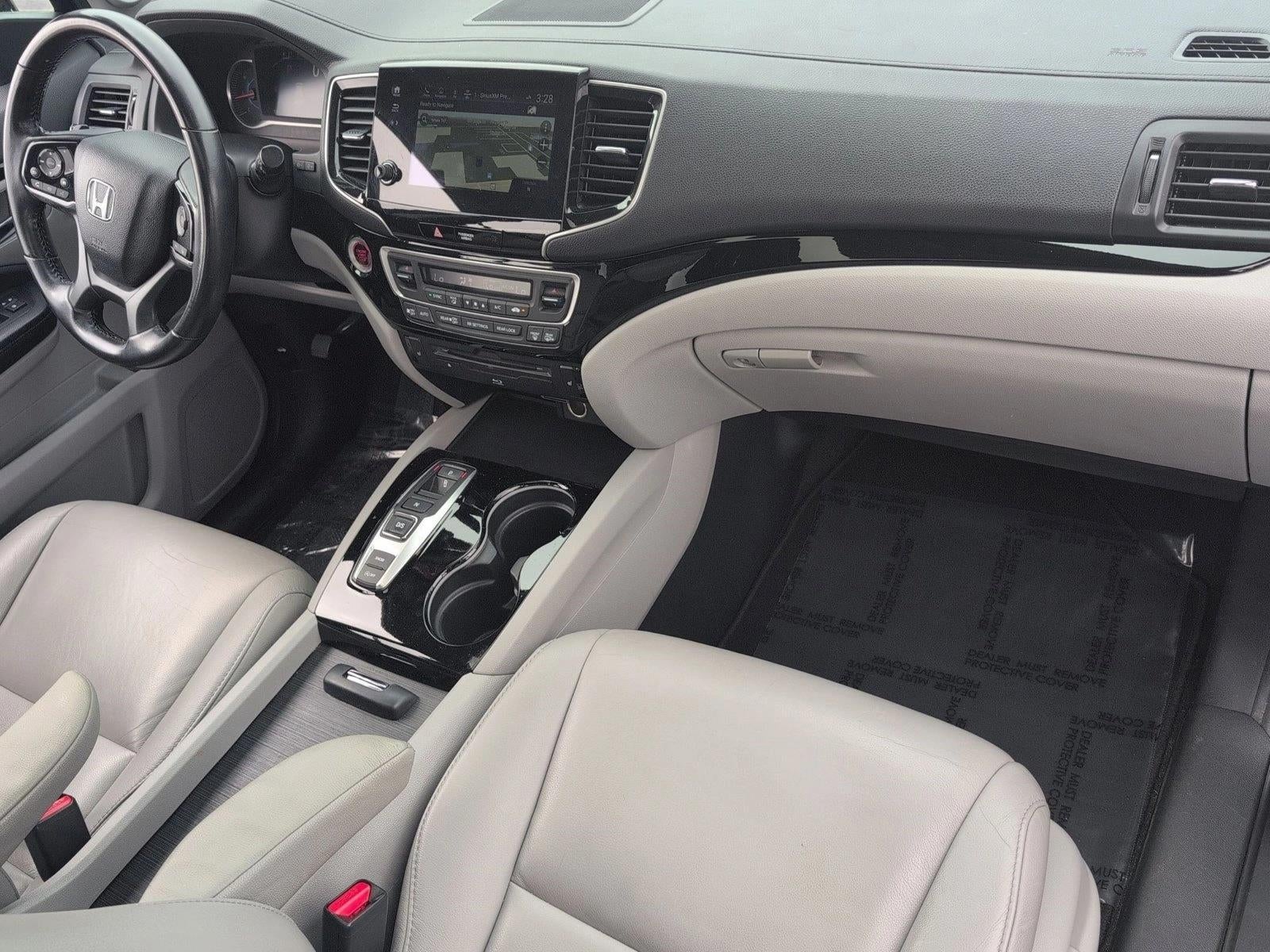 2020 Honda Pilot Touring 8-Passenger