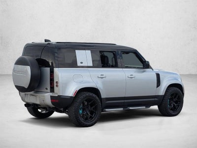 2020 Land Rover Defender SE