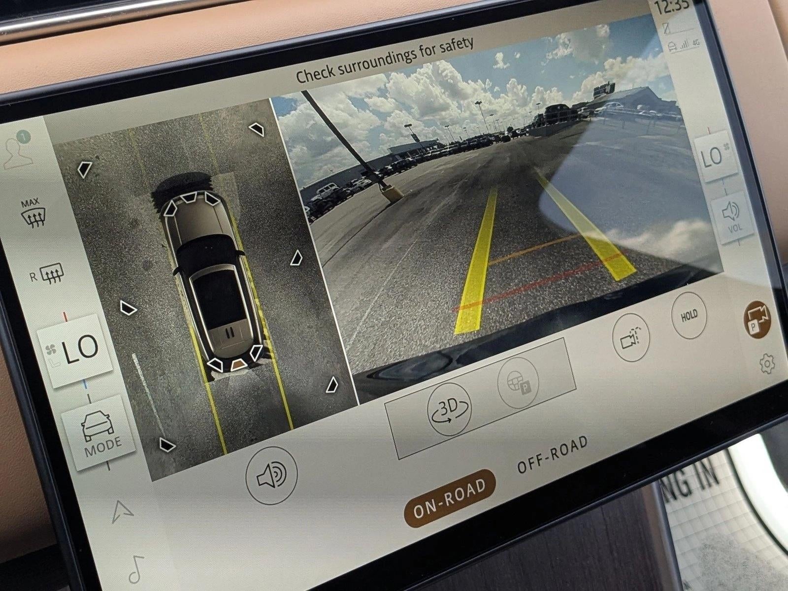 2025 Land Rover Range Rover SE