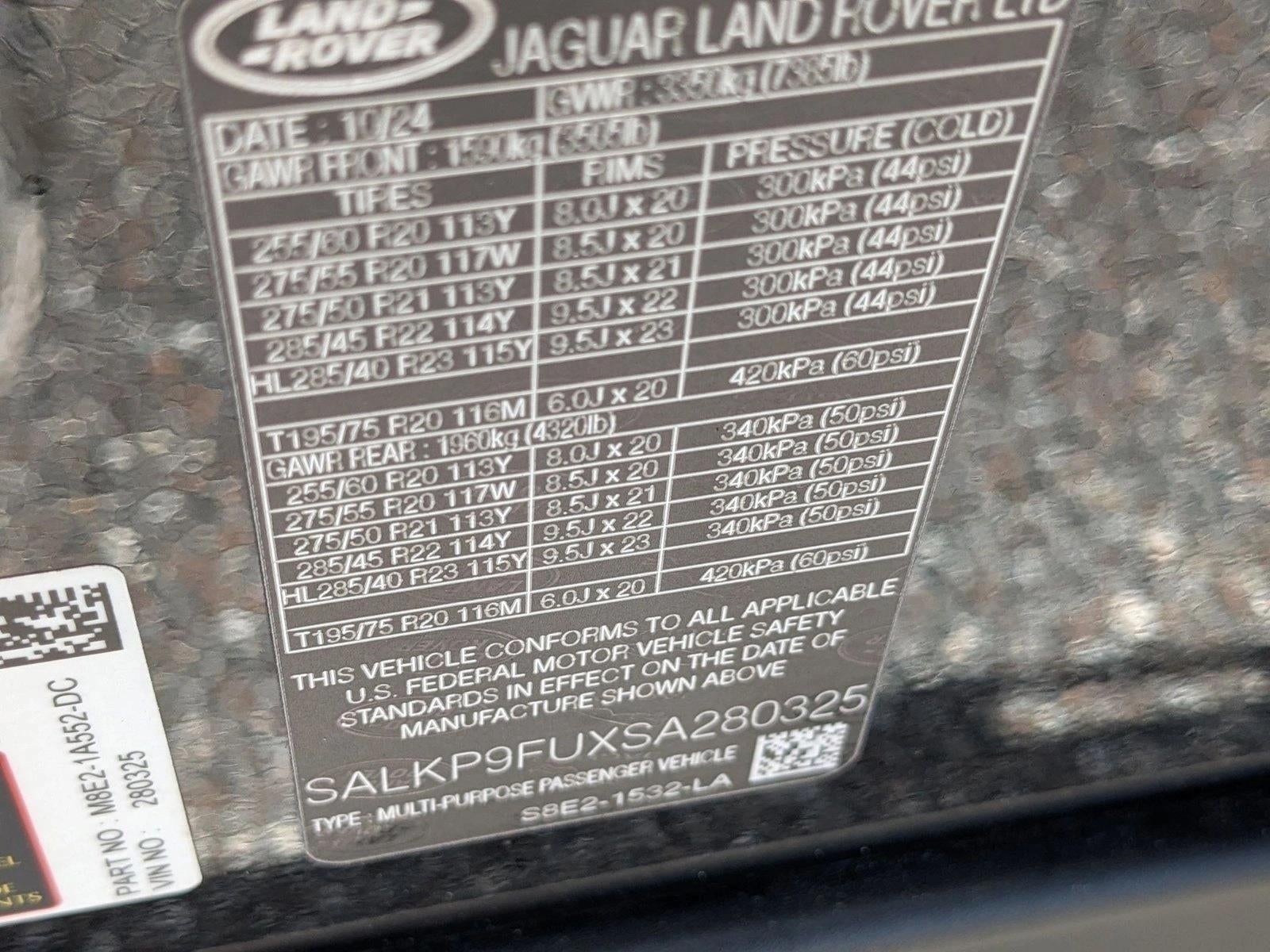 2025 Land Rover Range Rover SE