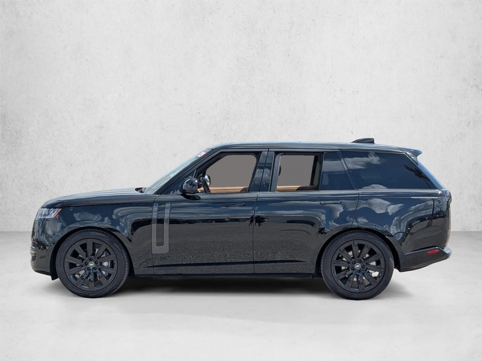 2025 Land Rover Range Rover SE
