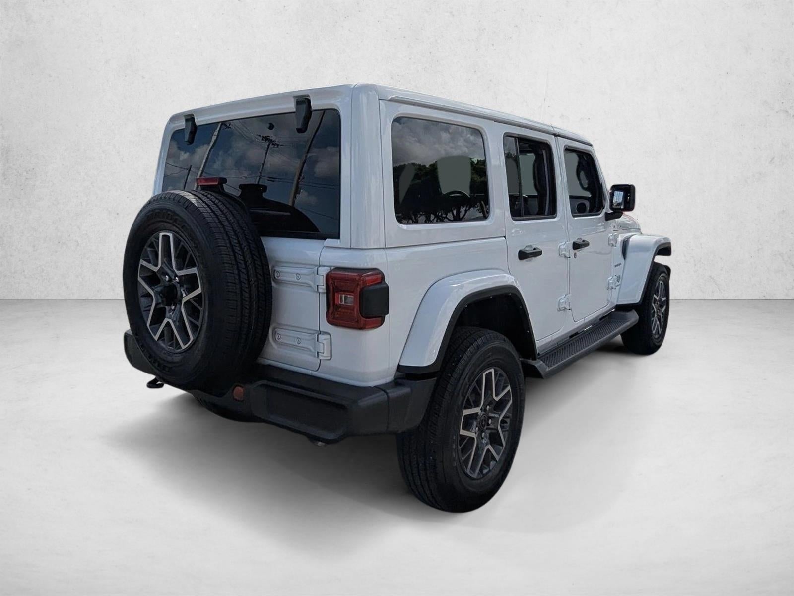 2024 Jeep Wrangler Sahara
