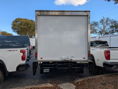 2024 Ford E-Series Cutaway Base