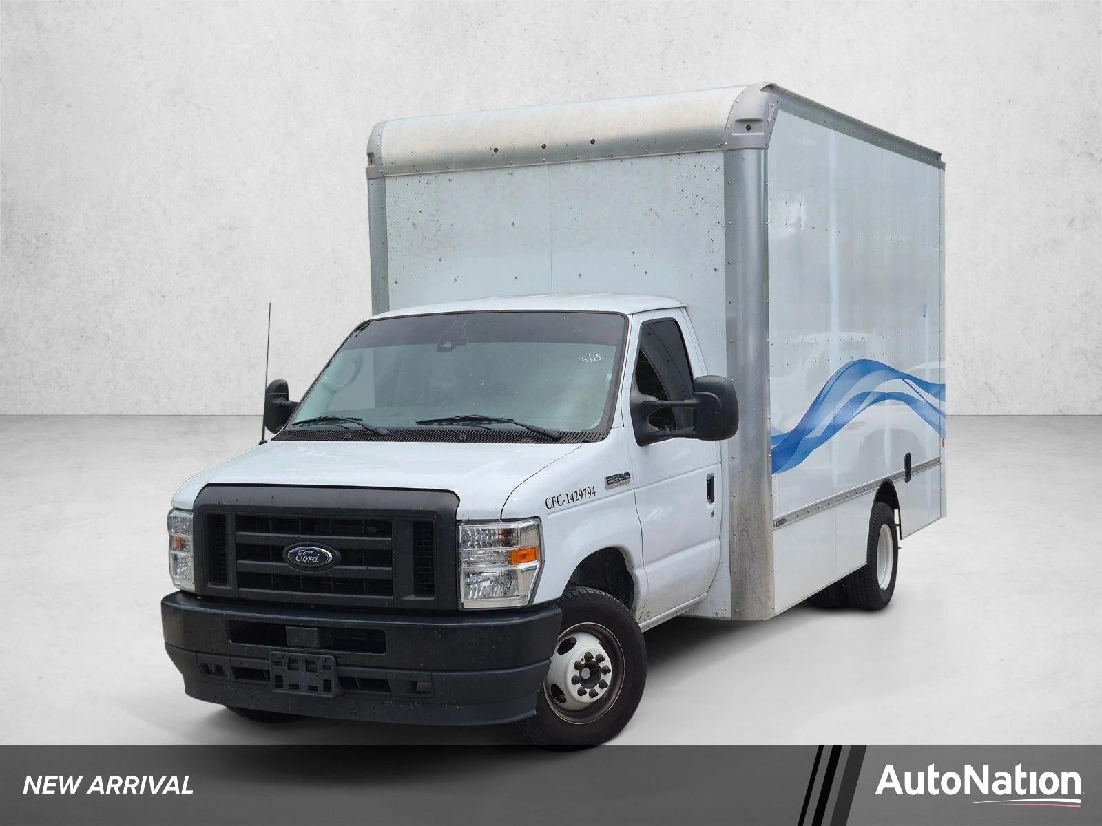 2024 Ford E-Series DRW E-450 Super Duty 158 in WB's photo