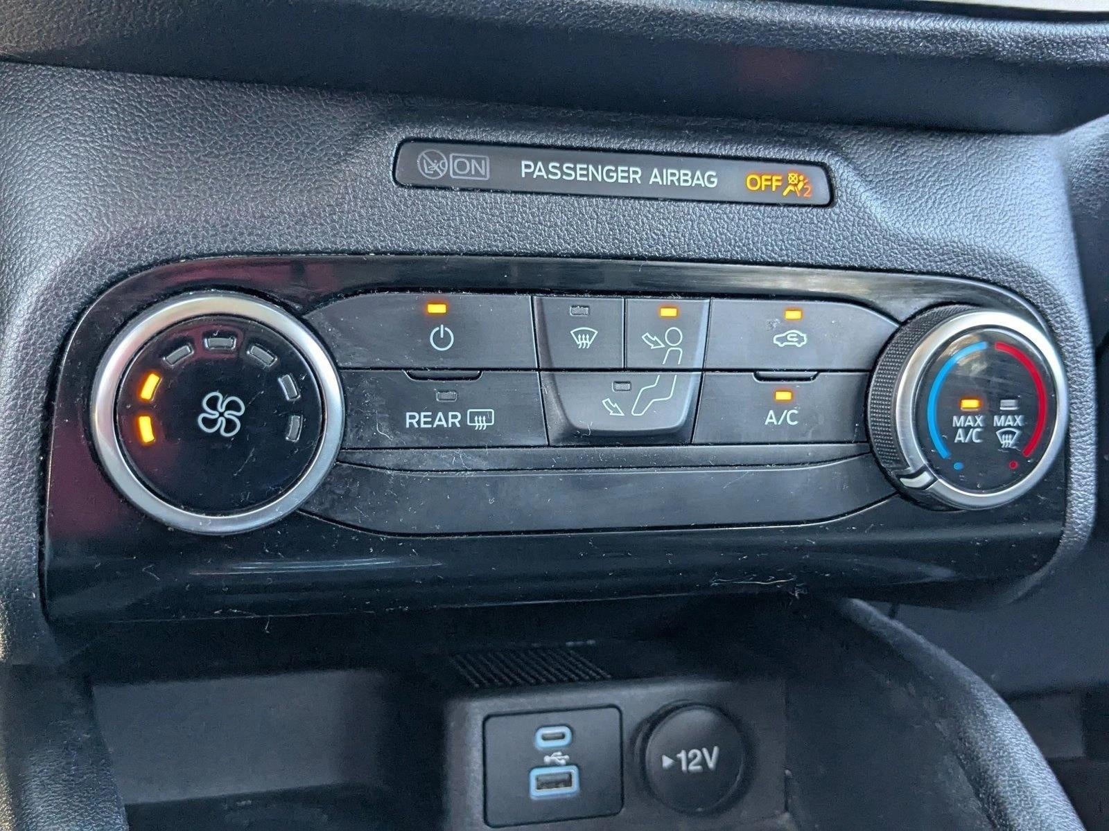 2022 Ford Escape SE