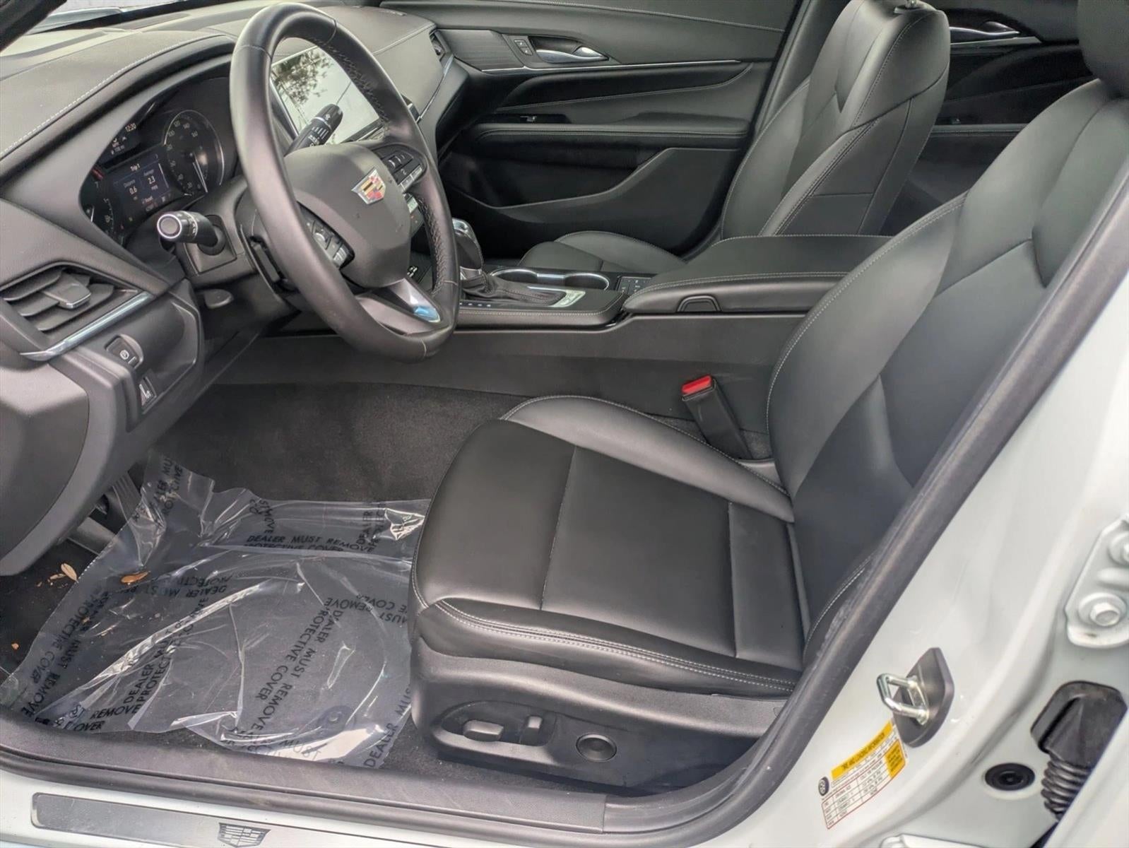 2023 Cadillac CT4 Luxury