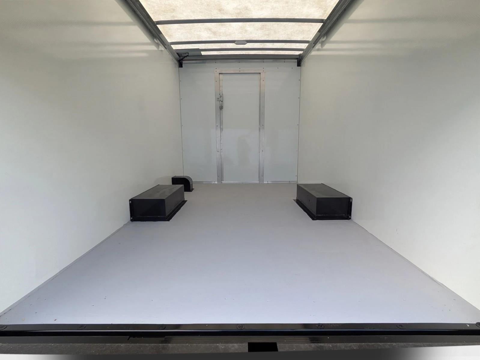 2025 Chevrolet Express Cutaway 3500 Base