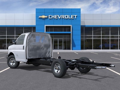 2025 Chevrolet Express Cutaway 3500 Base