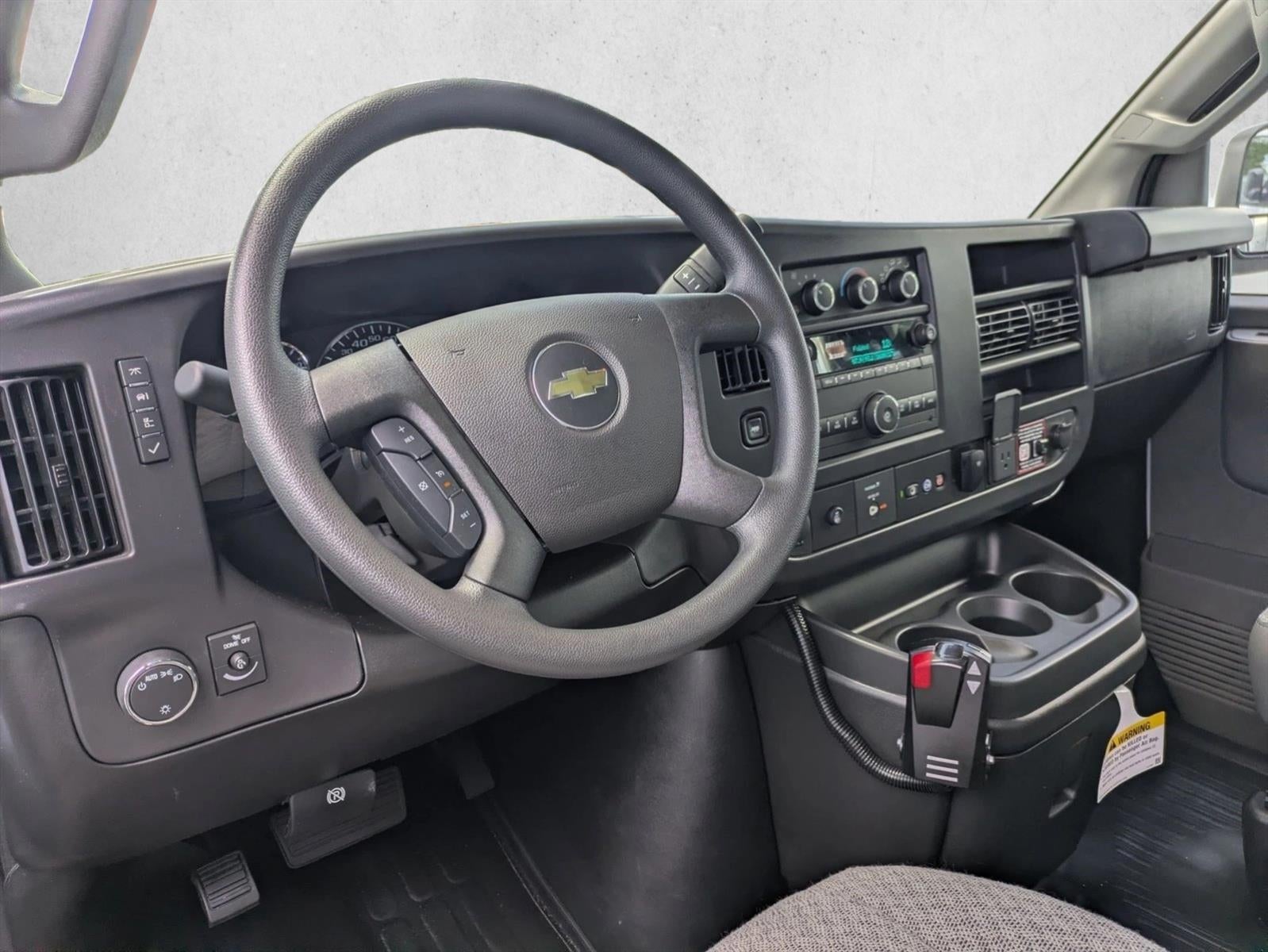 2025 Chevrolet Express Cutaway 3500 Base