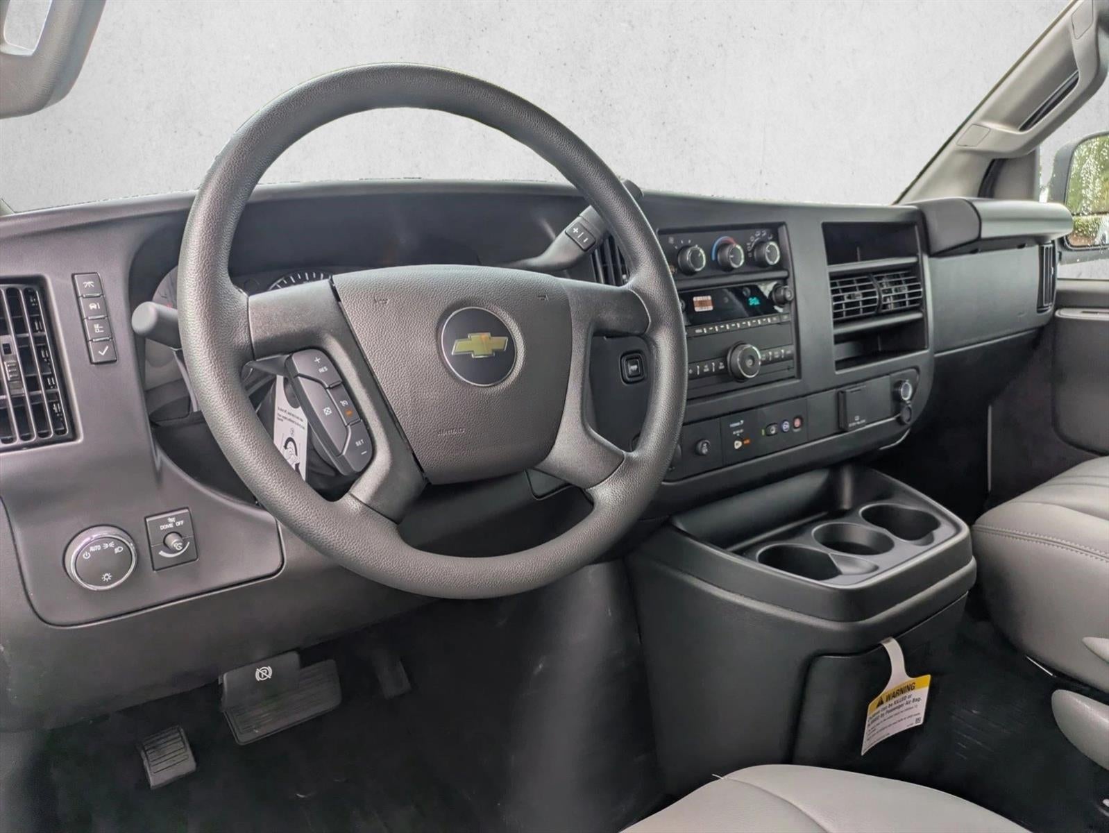 2025 Chevrolet Express Cargo Base