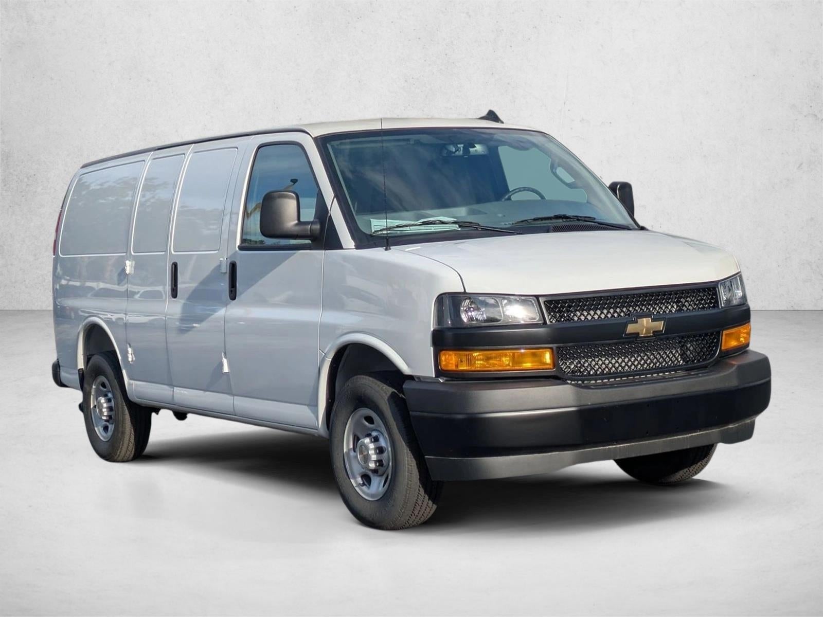 2025 Chevrolet Express Cargo 2500 Base
