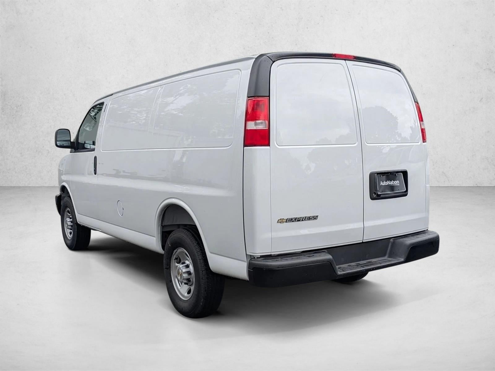 2025 Chevrolet Express Cargo Base