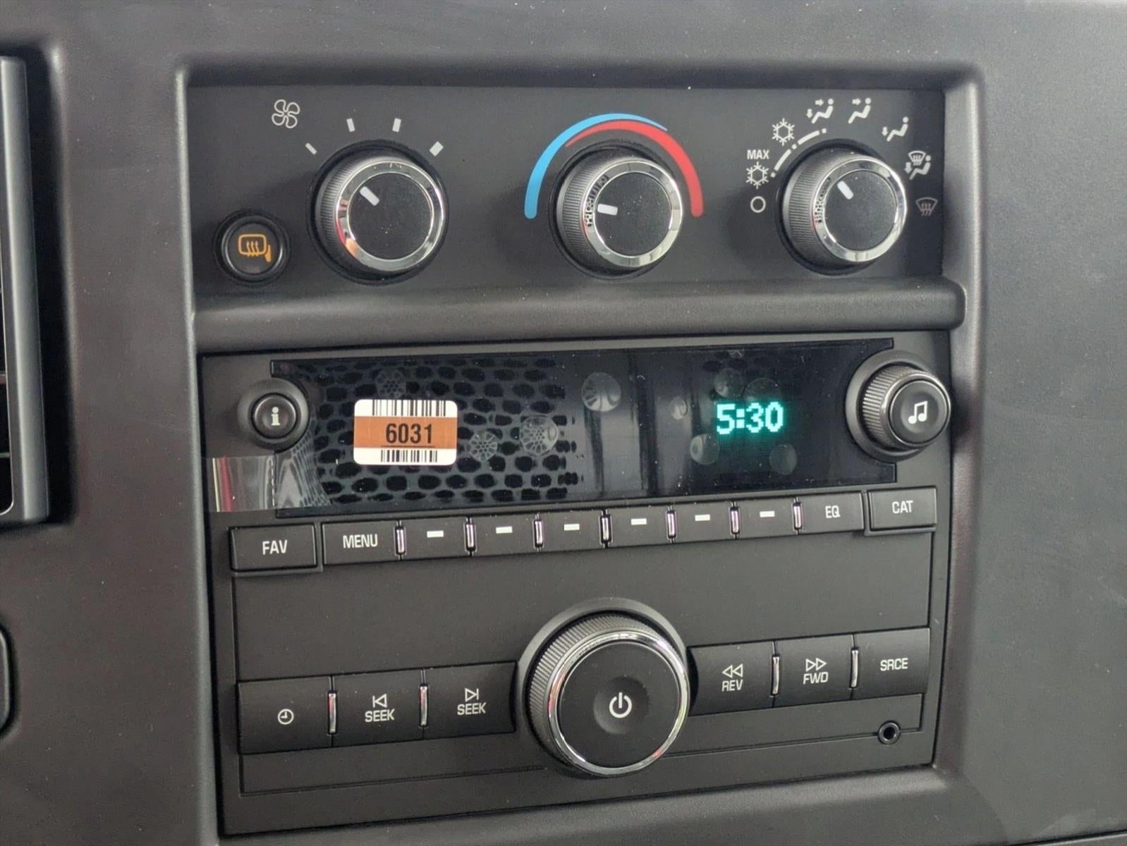 2025 Chevrolet Express Cargo Base