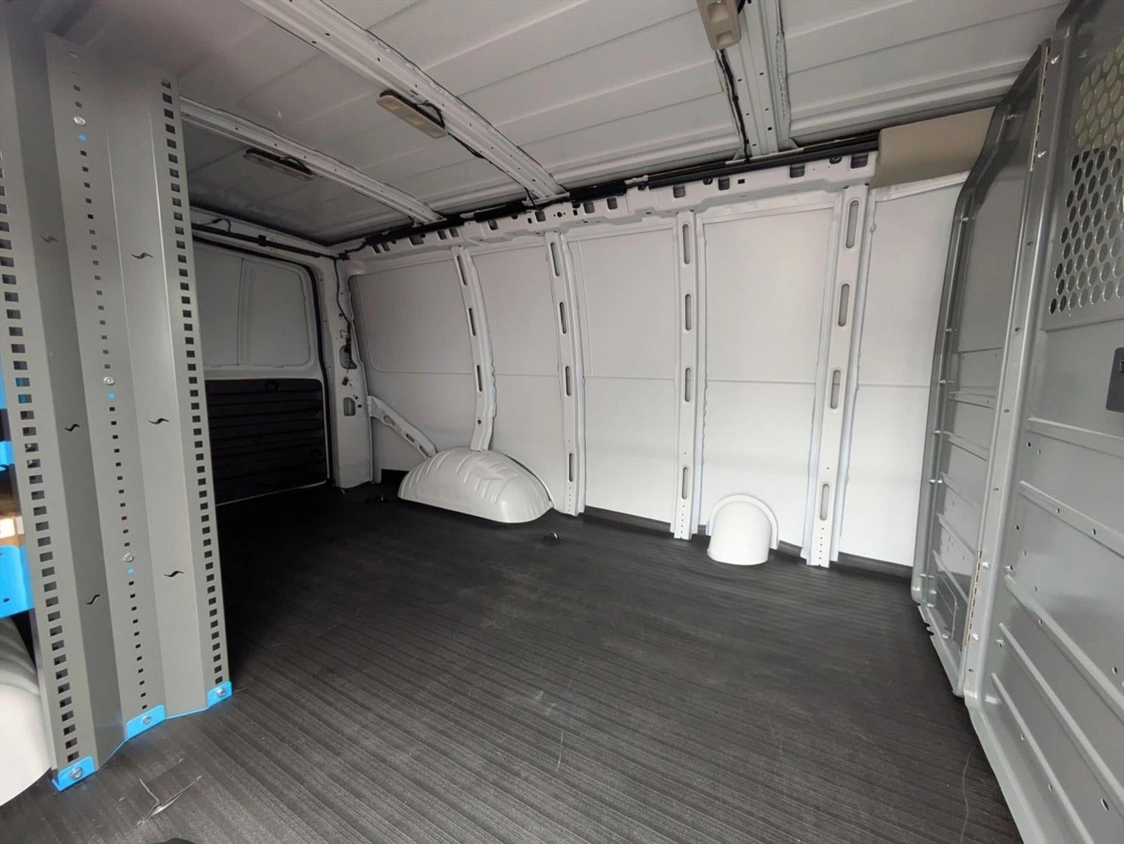 2025 Chevrolet Express Cargo Base