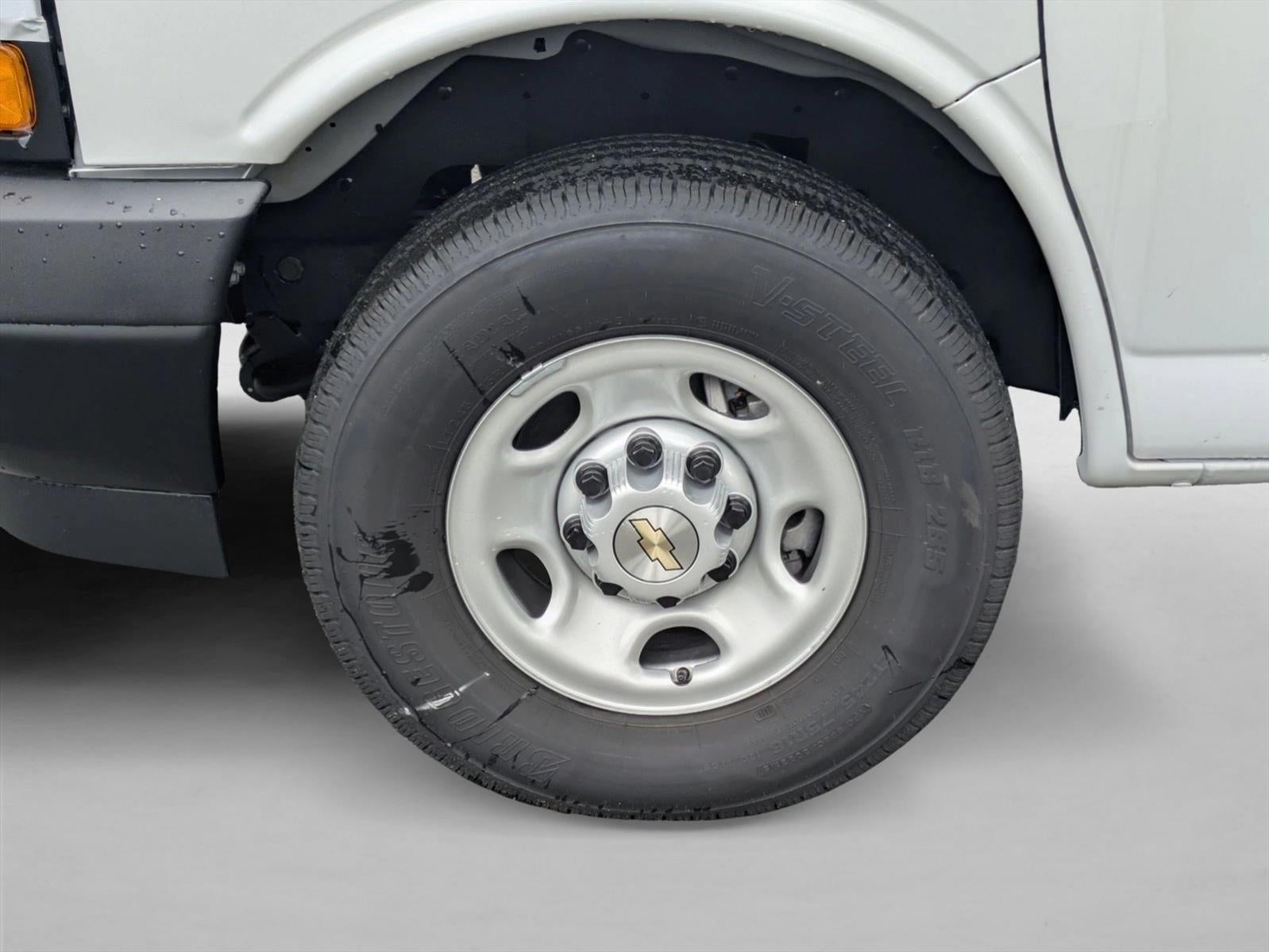2025 Chevrolet Express Cargo Base