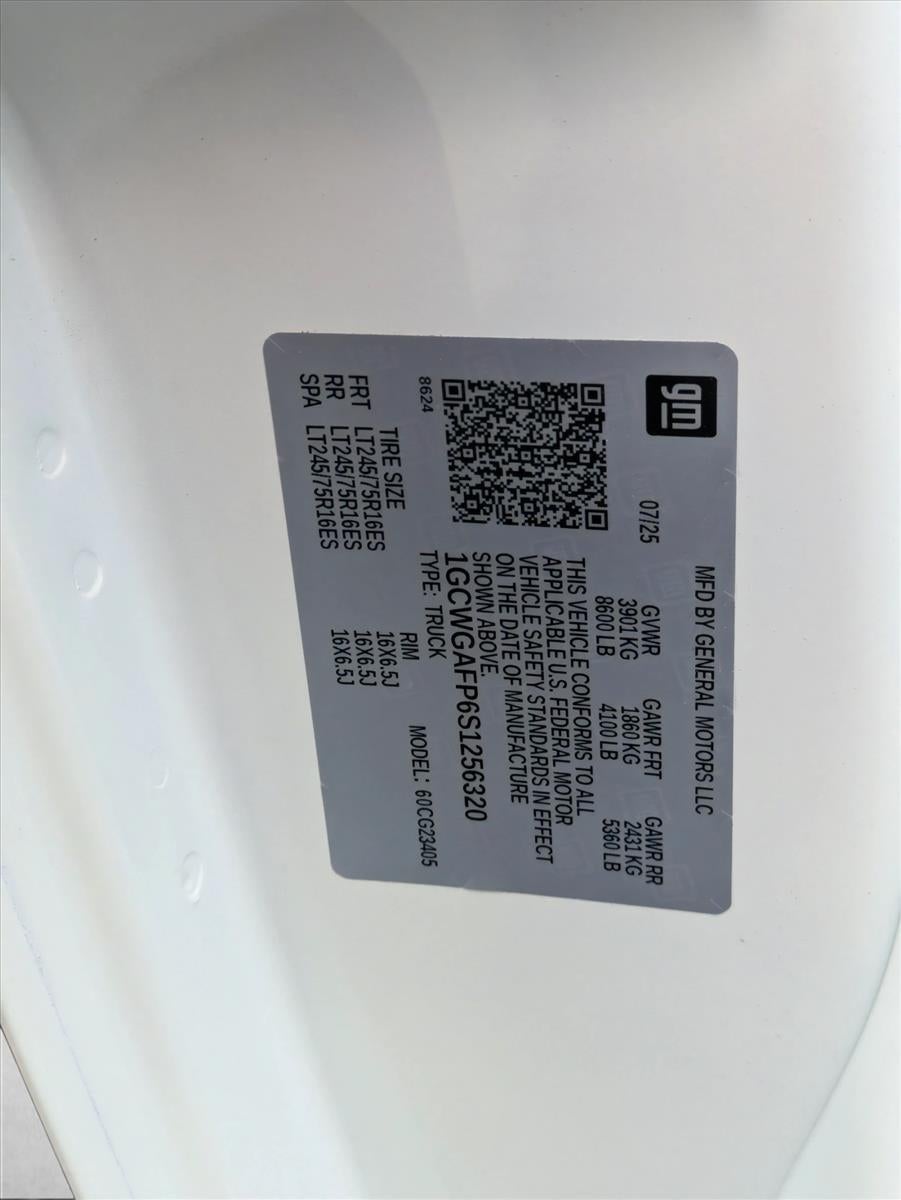 2025 Chevrolet Express Cargo Base