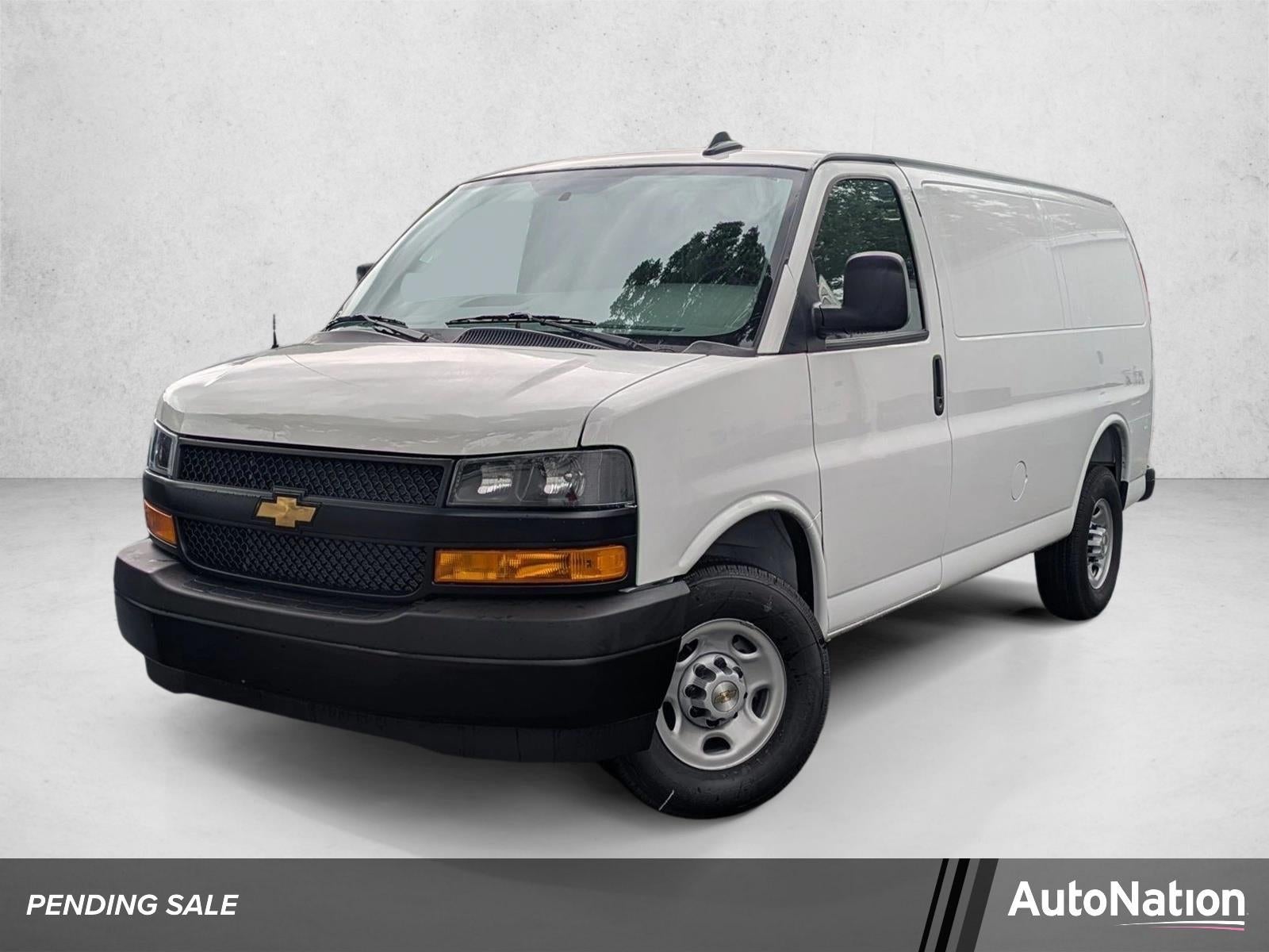 2025 Chevrolet Express Cargo Base