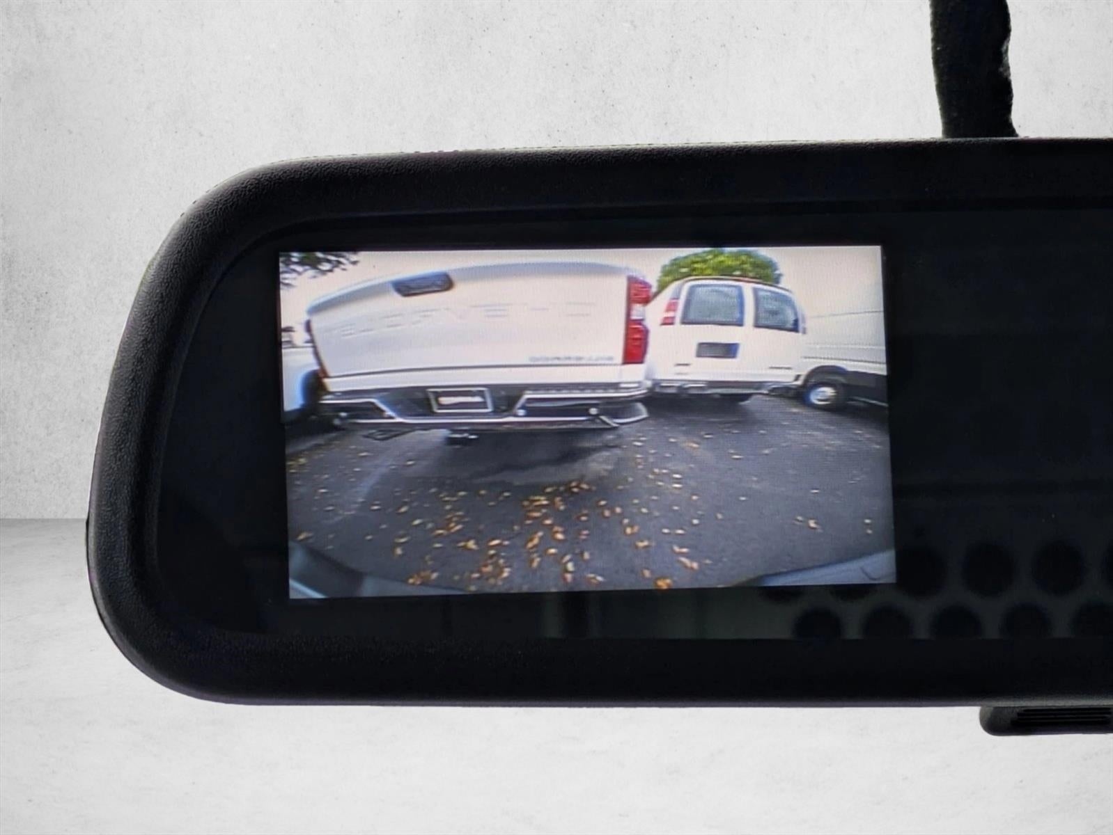 2025 Chevrolet Express Cargo Base
