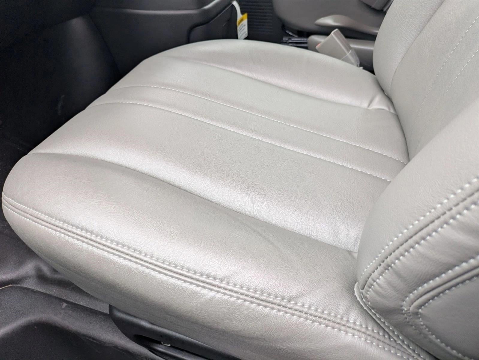 2025 Chevrolet Express Cargo Base