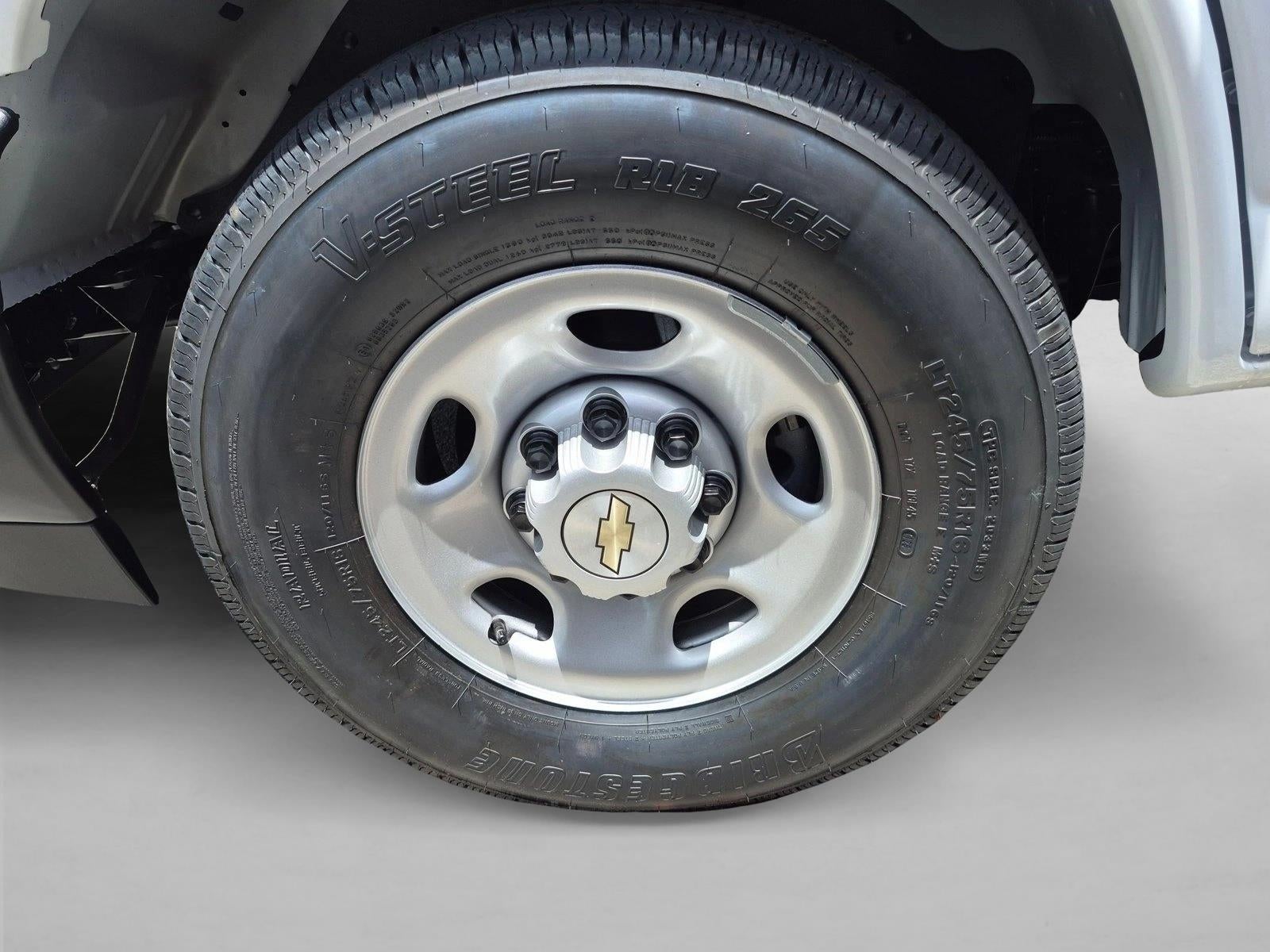 2026 Chevrolet Express Cargo Base