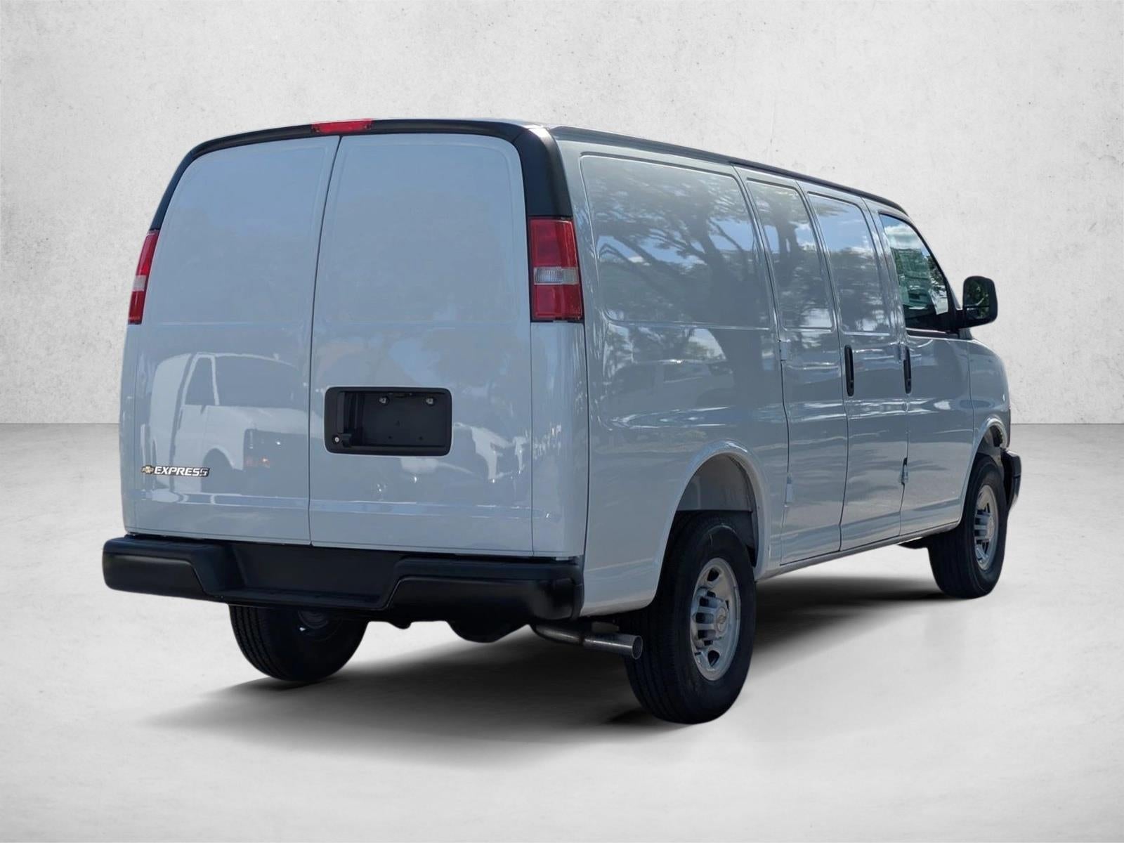 2026 Chevrolet Express Cargo Base
