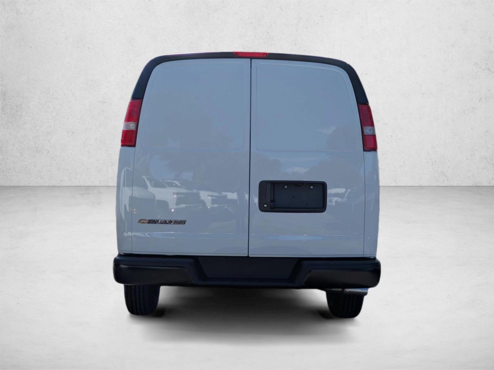2026 Chevrolet Express Cargo Base