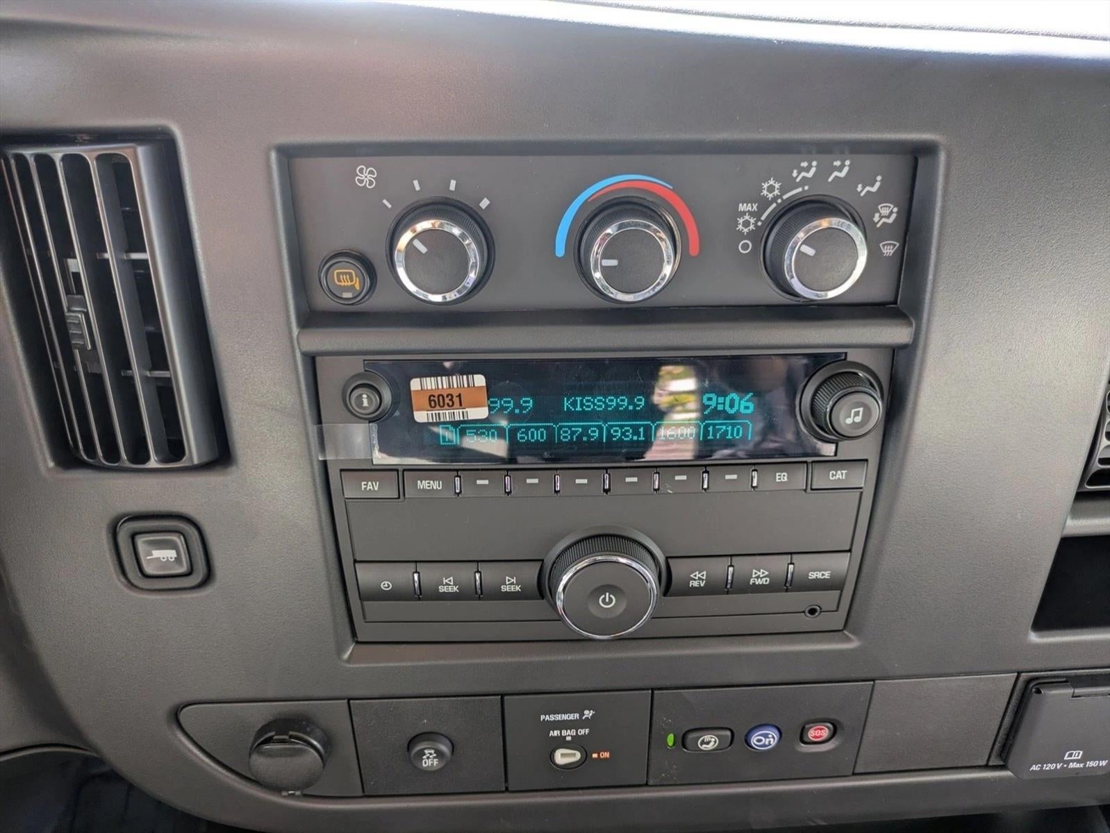 2025 Chevrolet Express Cargo Base