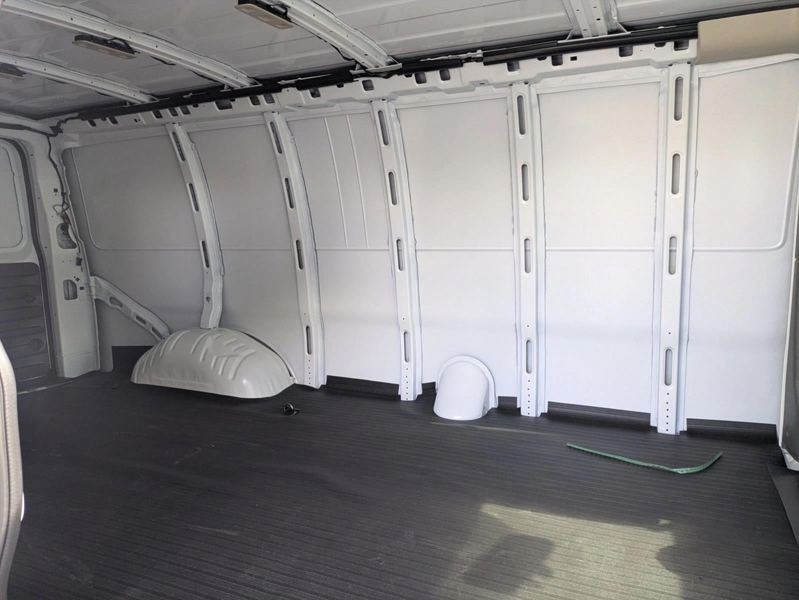 2025 Chevrolet Express Cargo Base