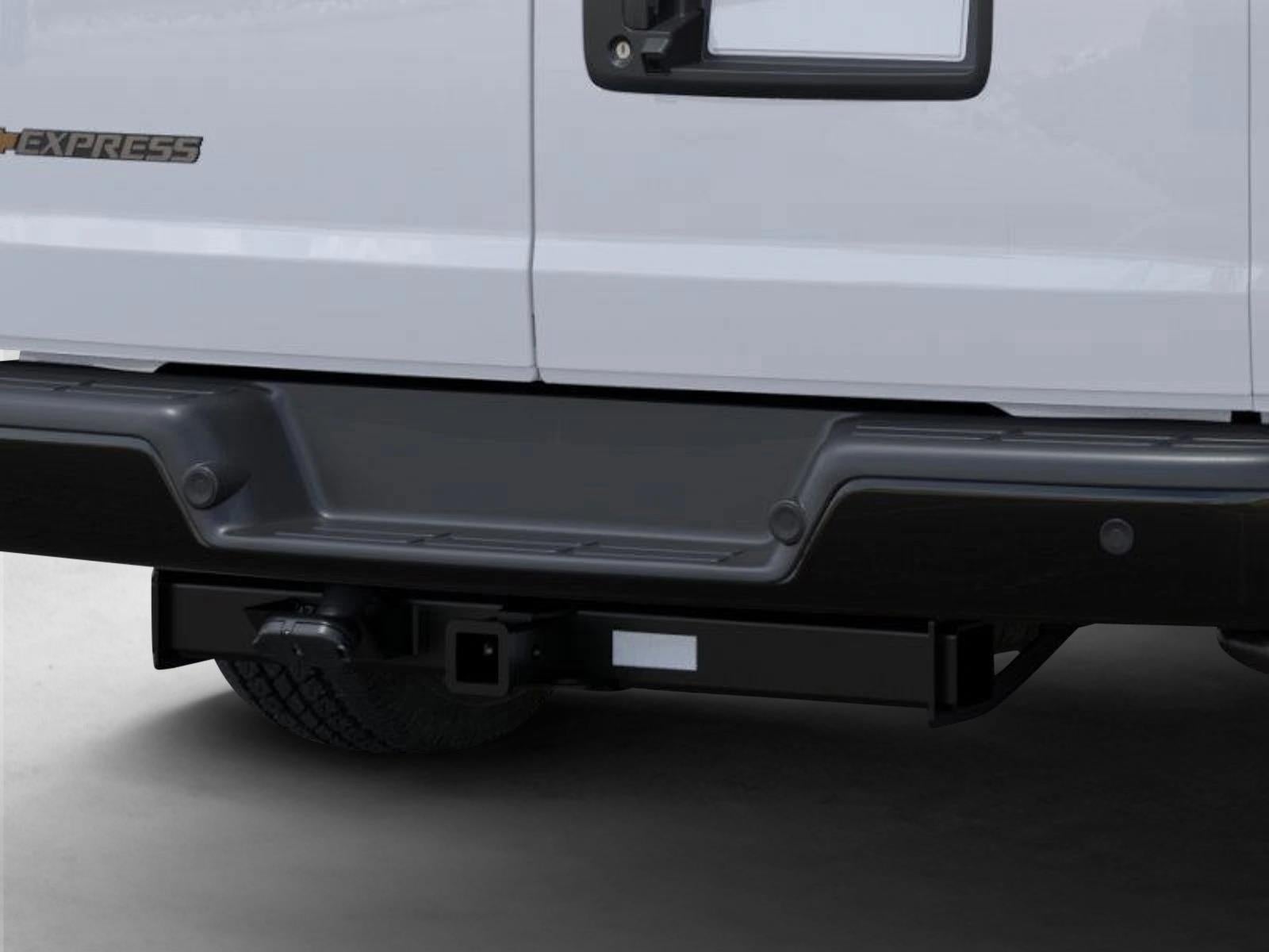 2025 Chevrolet Express Cargo Base