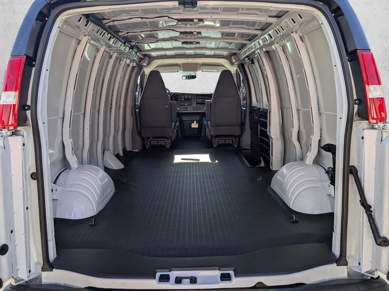 2025 Chevrolet Express Cargo 2500 Base