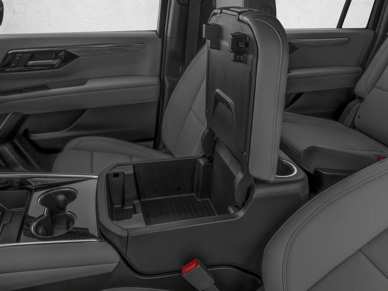 2026 Chevrolet Suburban Premier - Photo 10