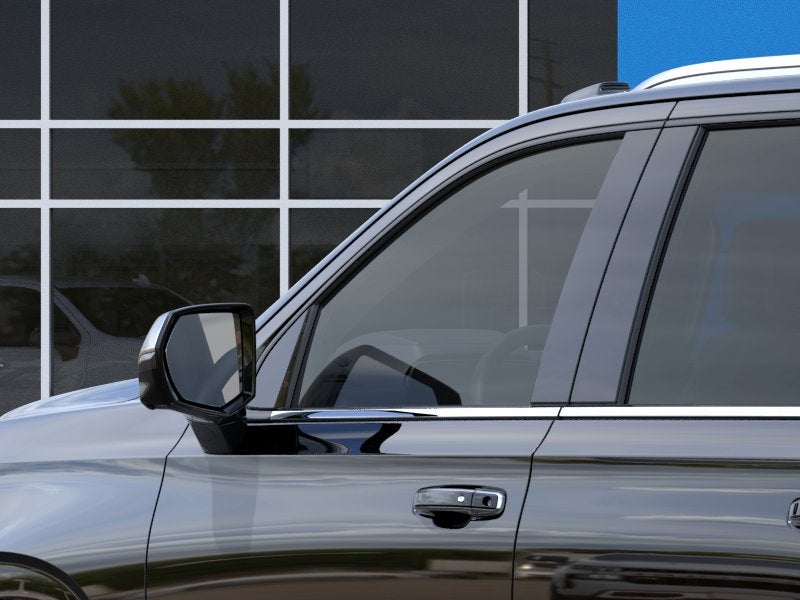2026 Chevrolet Suburban Premier - Photo 36