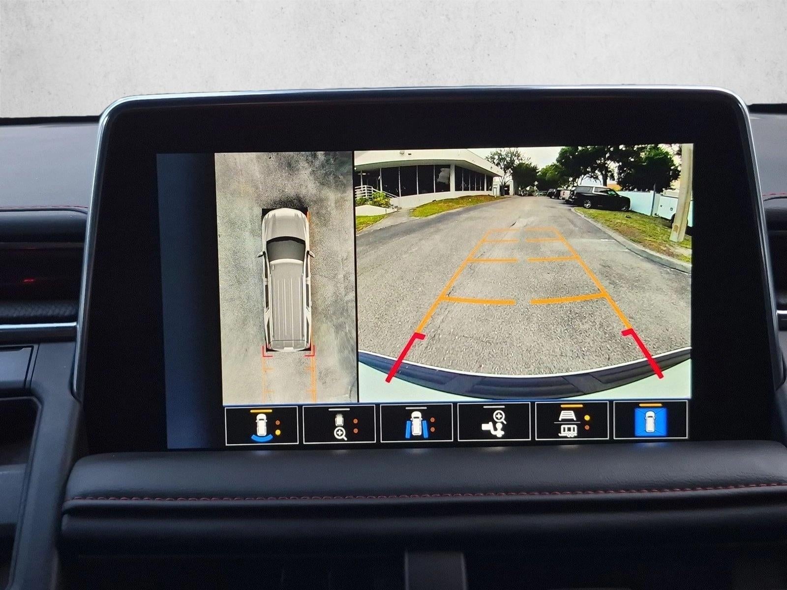 2024 Chevrolet Suburban RST - Photo 13